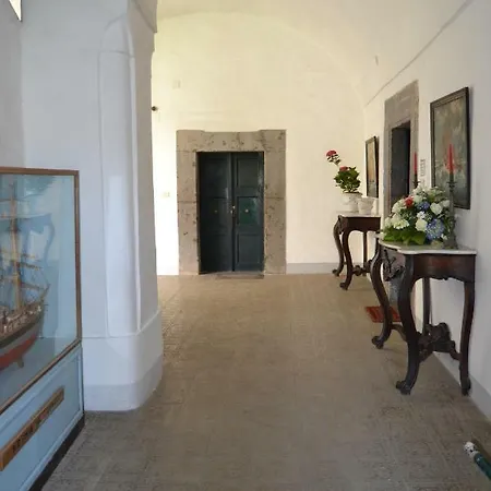 Palazzo Maresca Meta